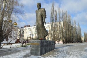 Памятник Достоевскому в Омске
